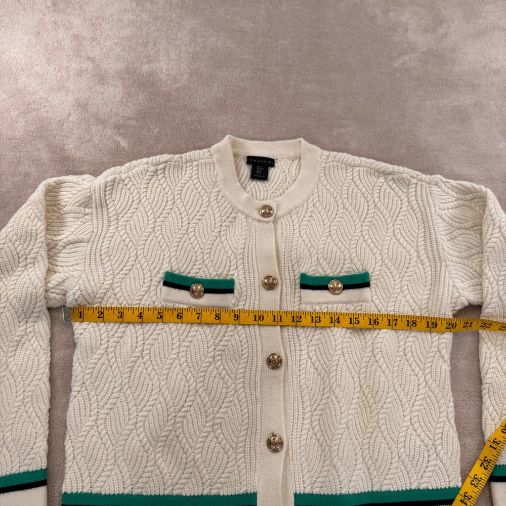 Tahari Cable Knit Cardigan Gold Button Preppy Old Money Quiet Luxury Cream Sz M - Picture 8 of 11